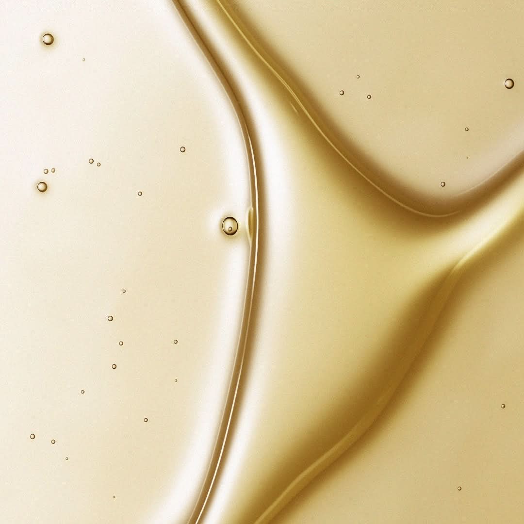 The Nourishing Bath Oil - Image 2